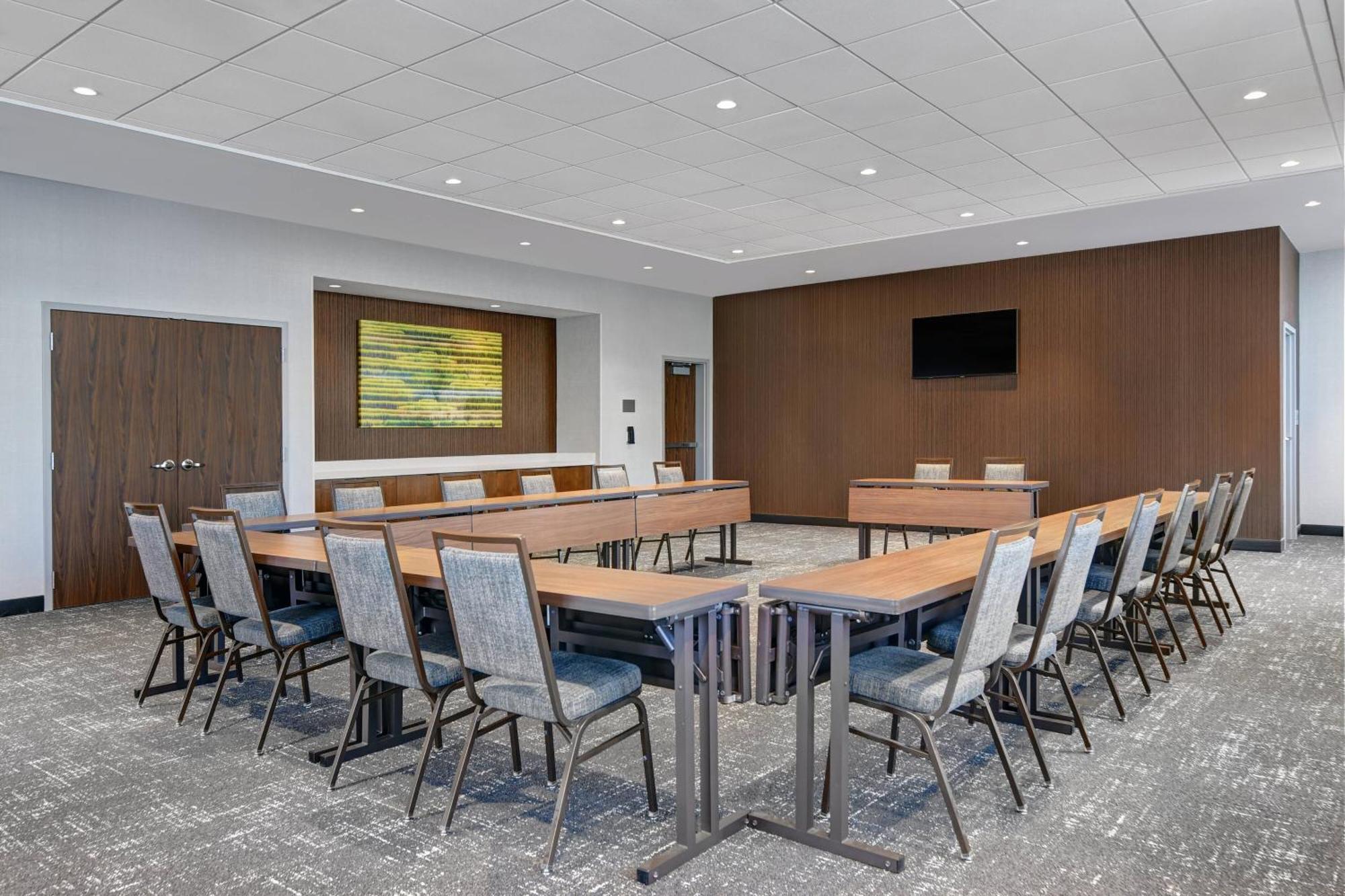 Courtyard By Marriott Manhattan Aggieville Kültér fotó