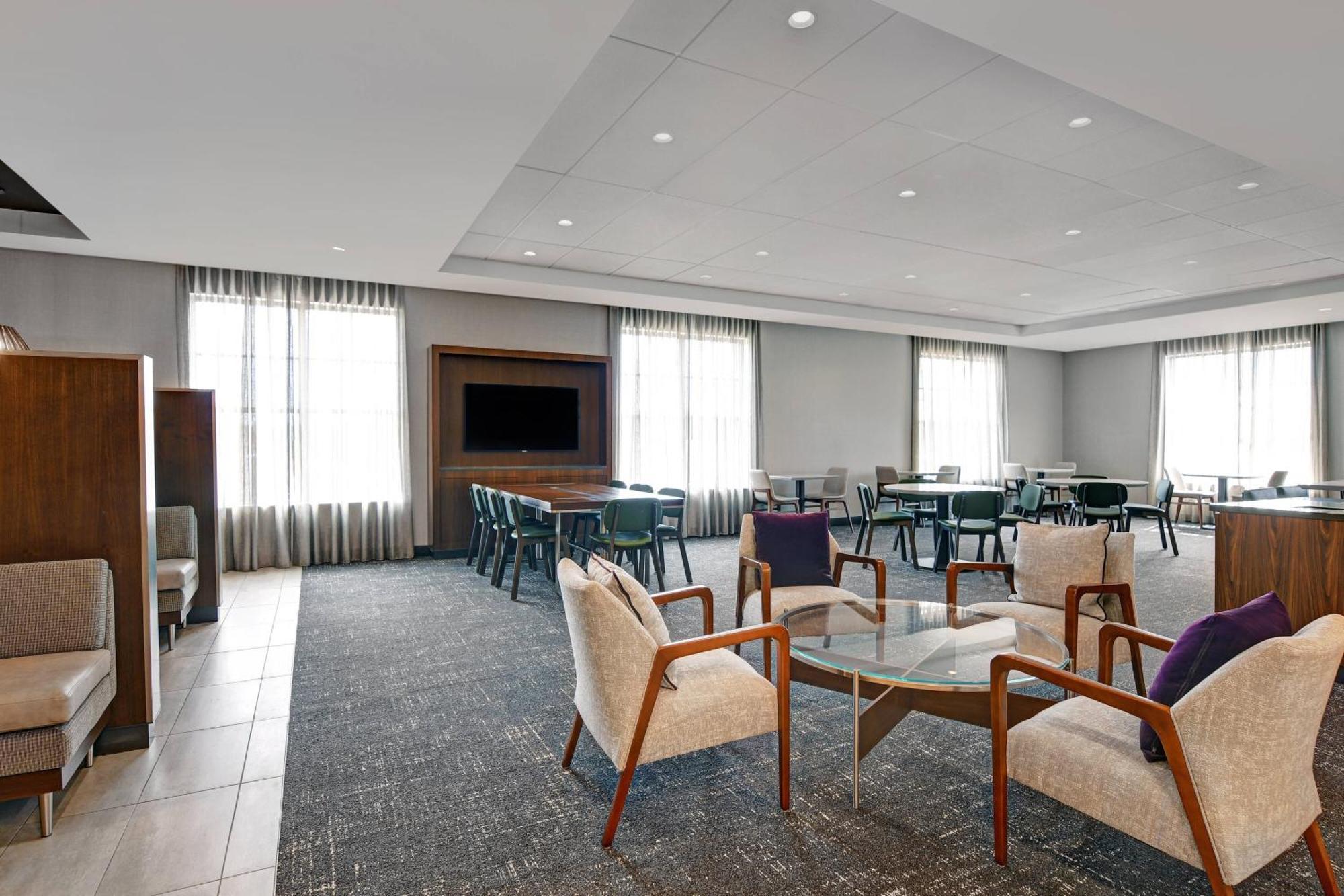 Courtyard By Marriott Manhattan Aggieville Kültér fotó