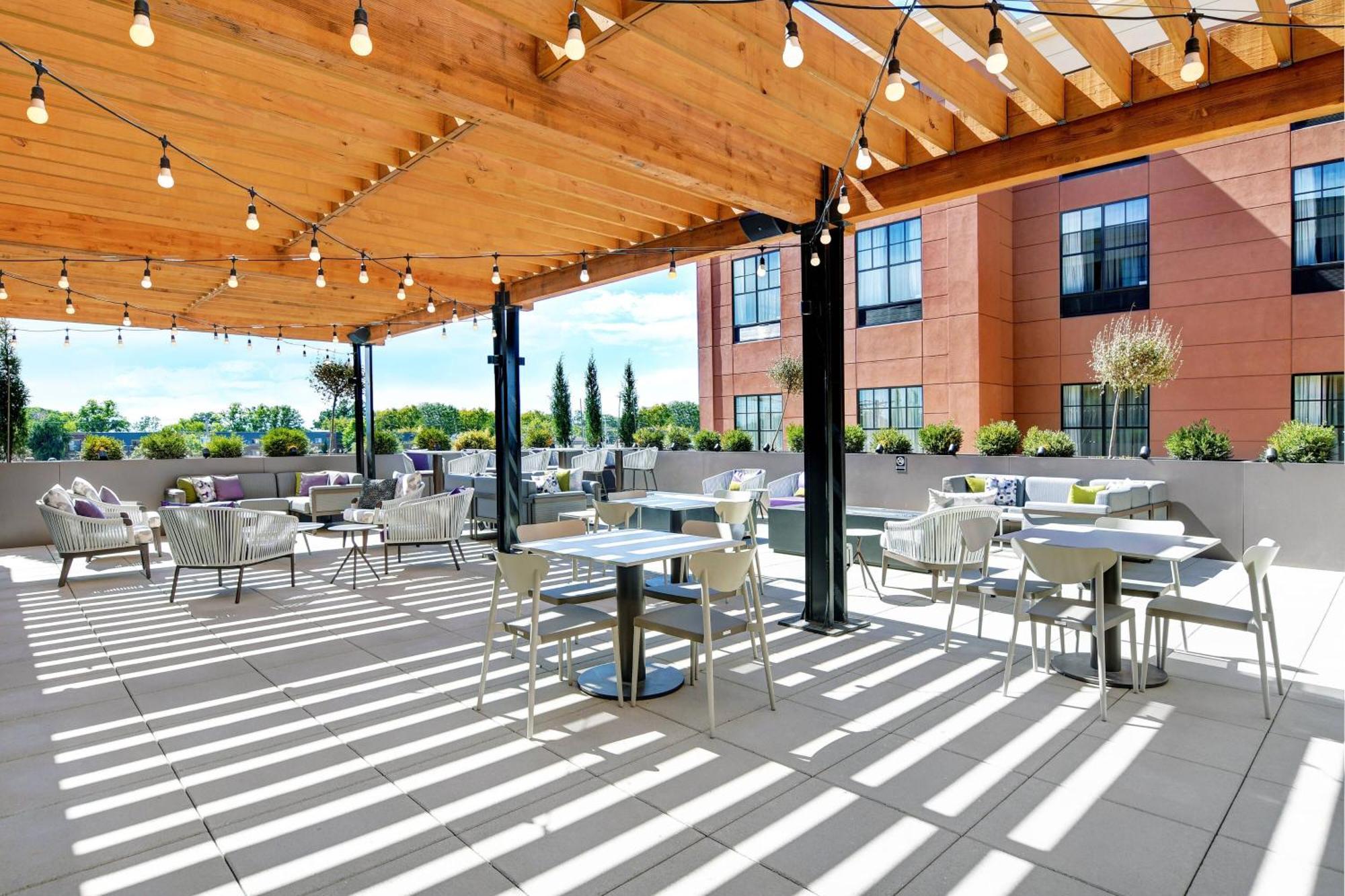 Courtyard By Marriott Manhattan Aggieville Kültér fotó