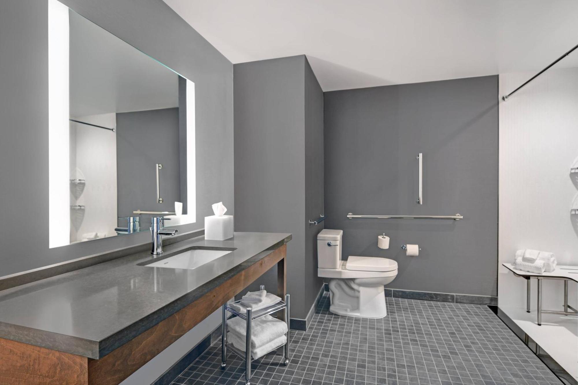 Courtyard By Marriott Manhattan Aggieville Kültér fotó