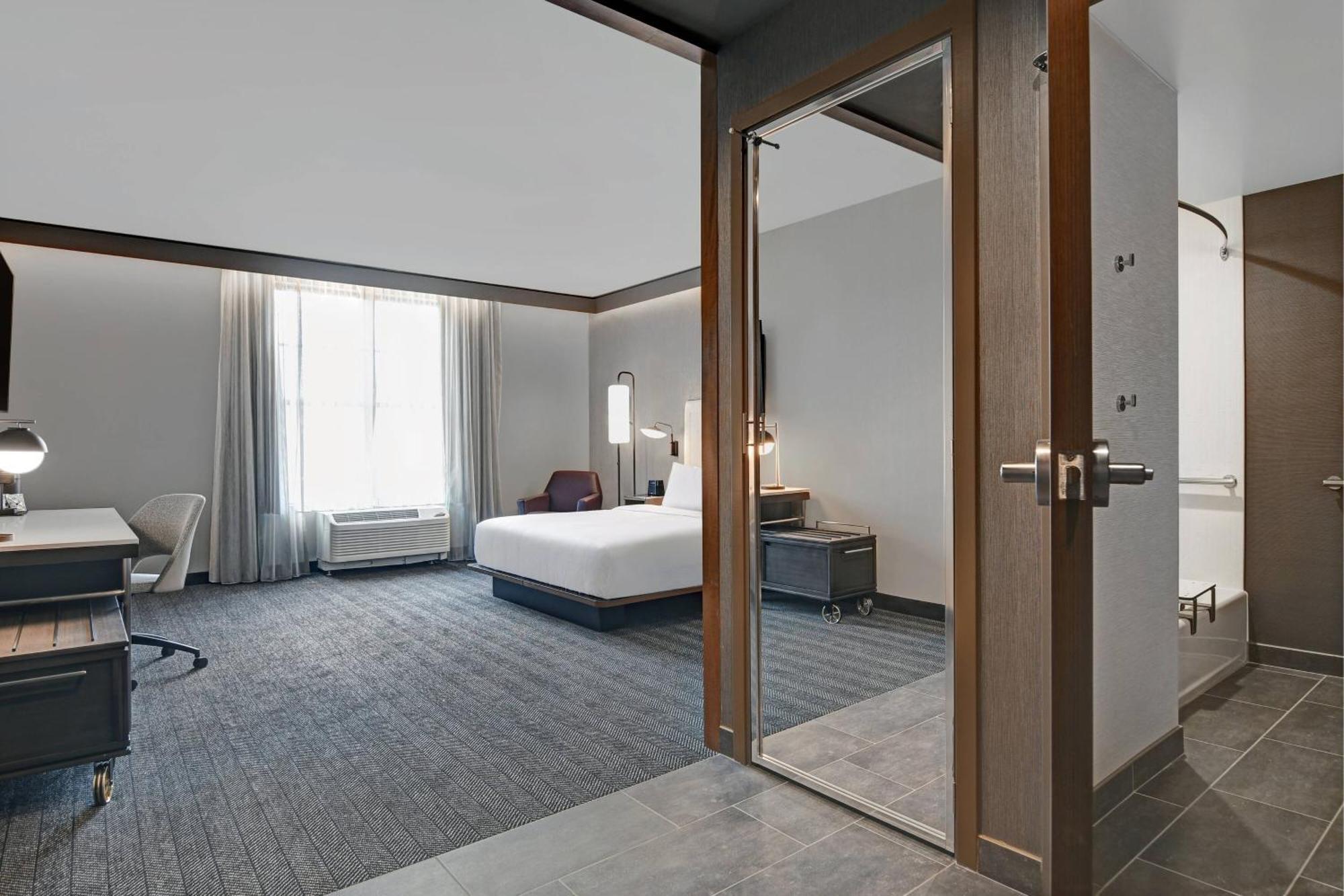 Courtyard By Marriott Manhattan Aggieville Kültér fotó