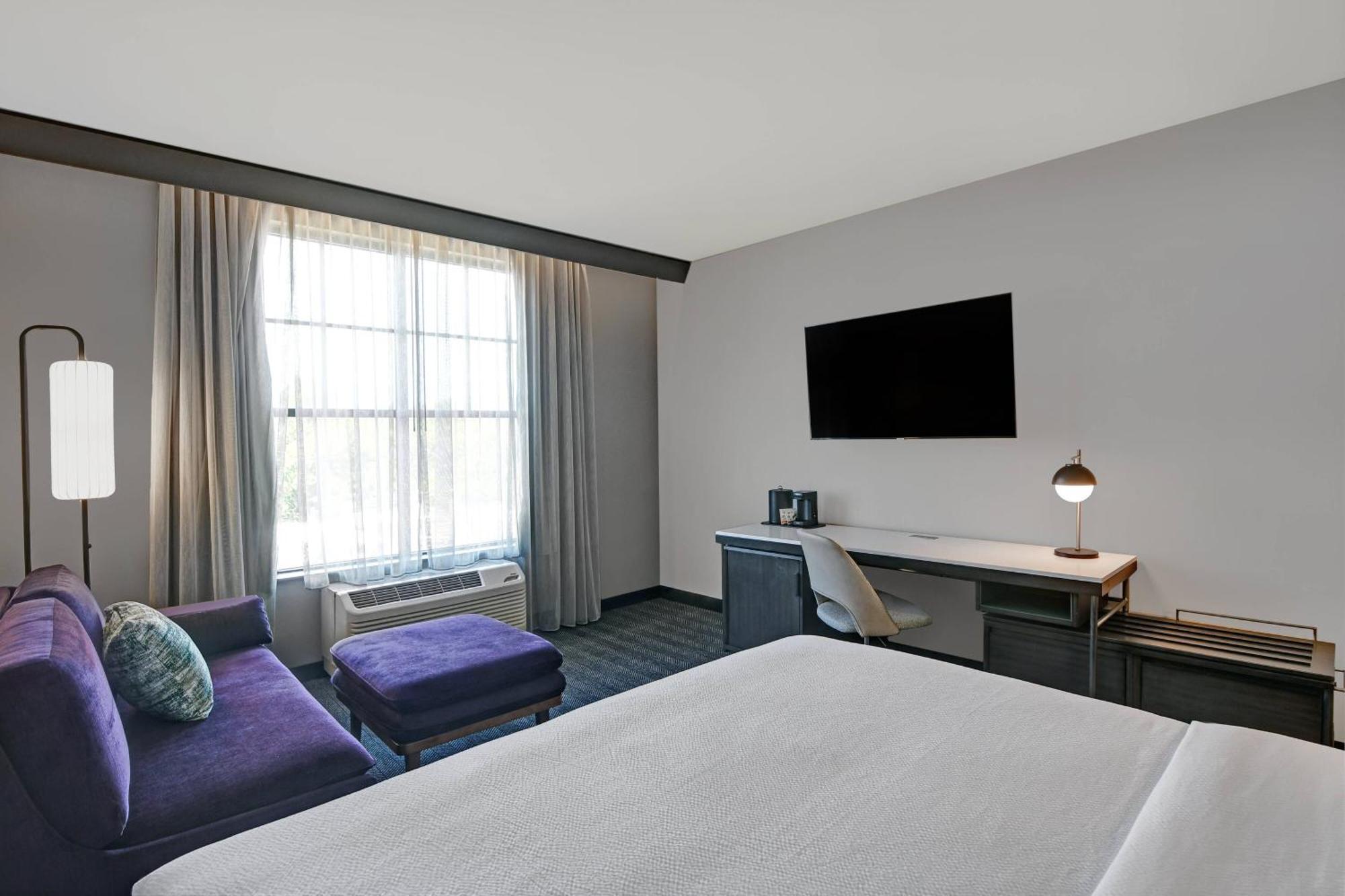 Courtyard By Marriott Manhattan Aggieville Kültér fotó